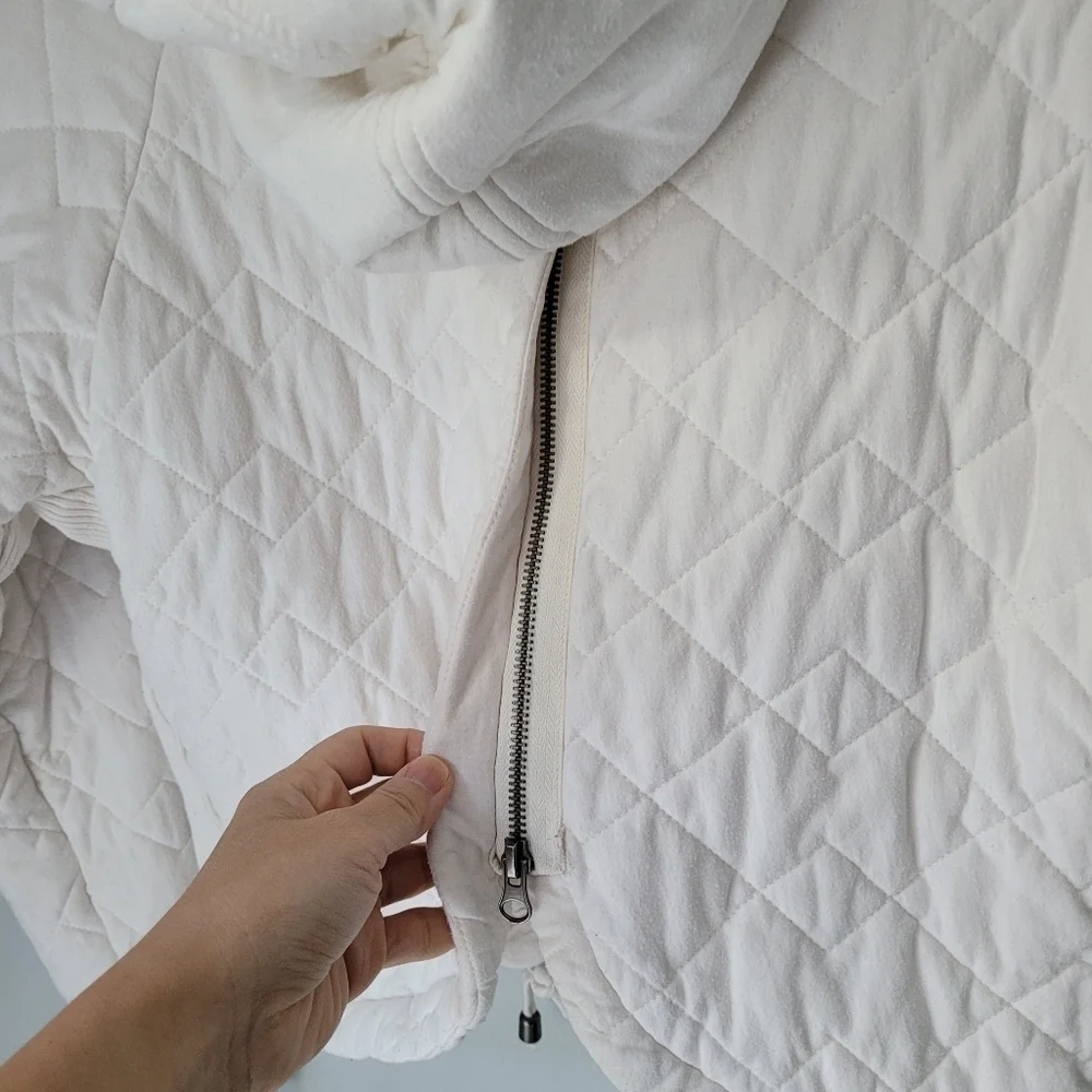 FREE PEOPLE Quilted Split Back Hooded Jacket